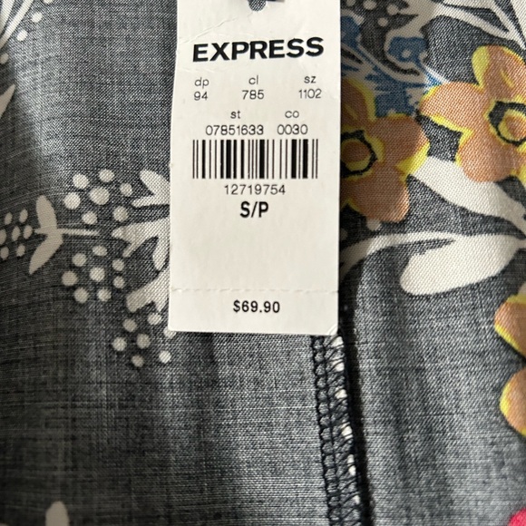 NWT Express Floral Dress - Picture 4 of 6